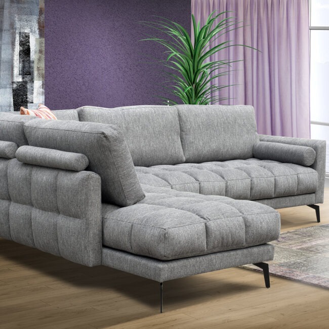 Σαλόνι γωνιακός καναπές με μεταλλικά πόδια καπιτονέ